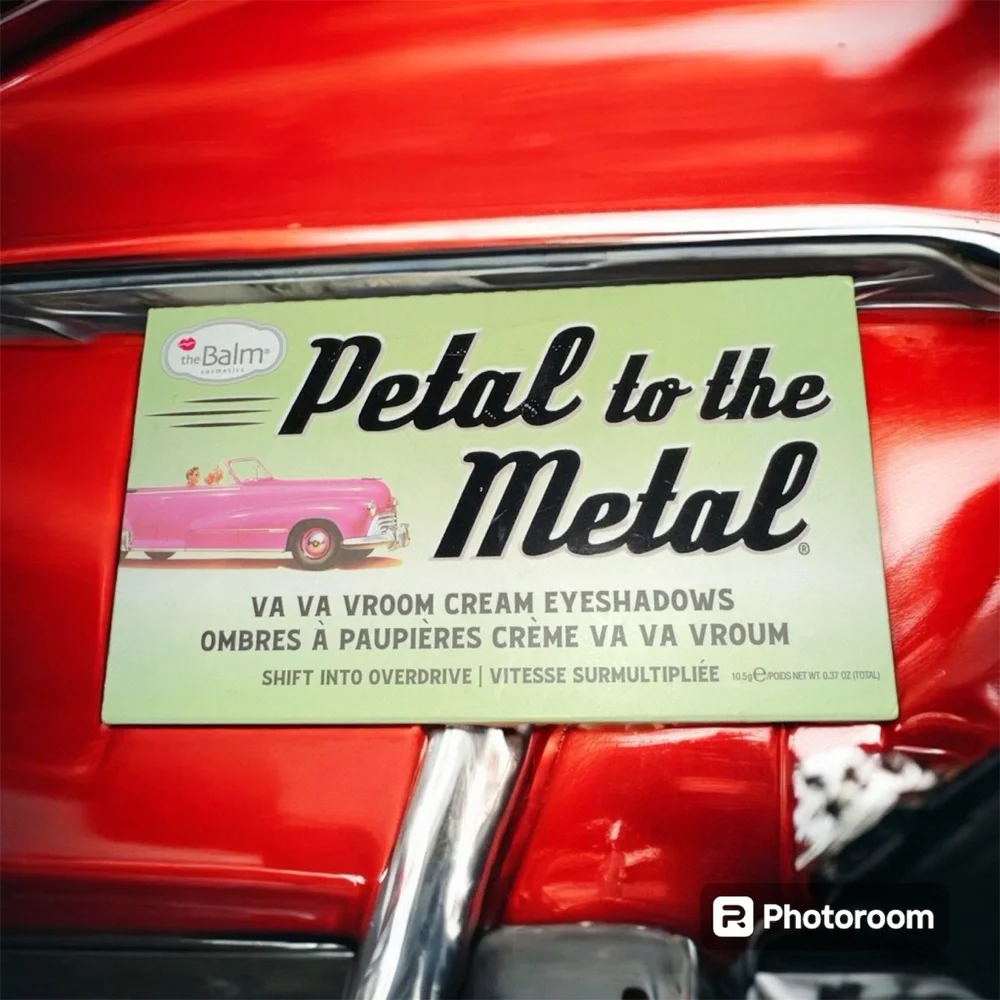 NEW IN SLEEVE theBalm Petal to the Metal Cream EyeShadow Palette LUXE 8 Pan